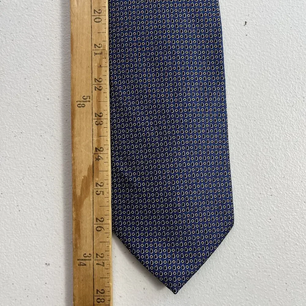 Brooks Brothers Makers Silk Necktie Hand Finished in USA Geometric Pattern Blue